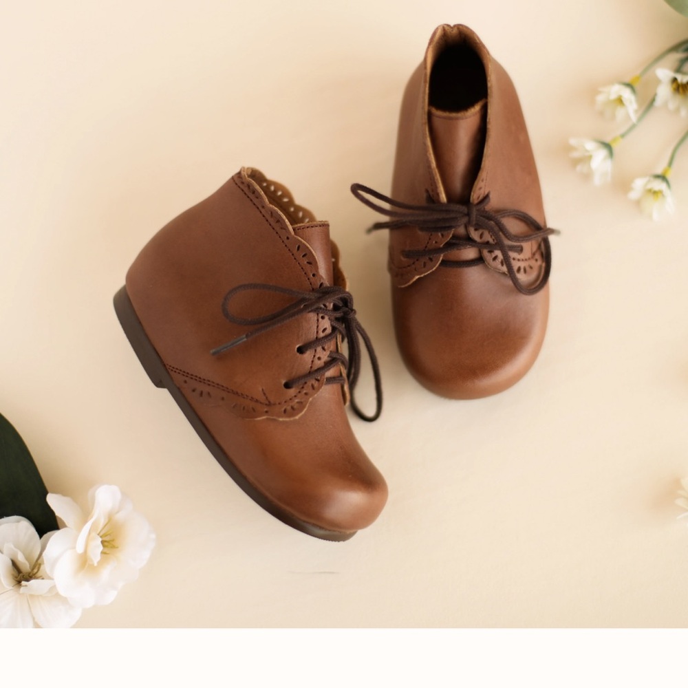 Adelisa & Co girls 30(12) brown leather primavera boots